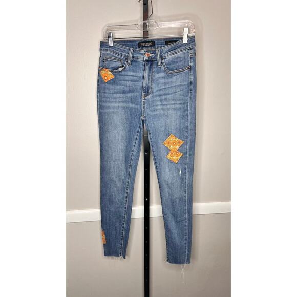 Judy Blue Mid Rise Skinny Jeans Boho Patch 70s Print Denim Stretch Fit Jeans - Picture 5 of 13